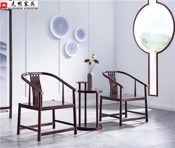 中式家具古朴大气，文化内涵渊源流传