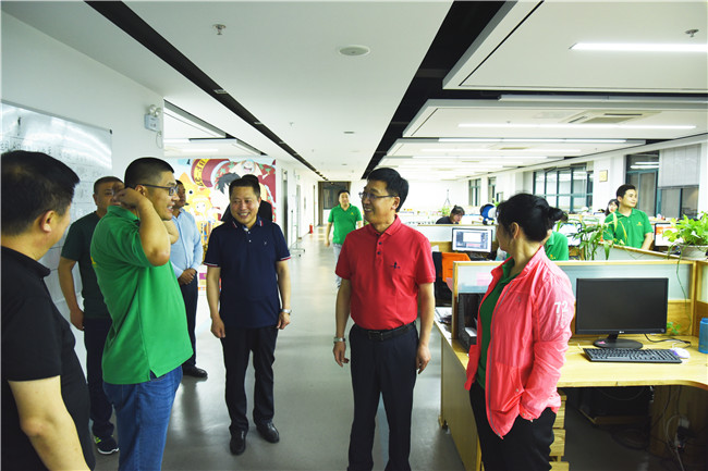 关怀暖人心，618大促集团领导慰问电商团队